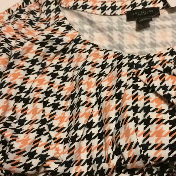 Ann Taylor Houndstooth 3/4 Sleeve Top Black Orange - Picture 7 of 8